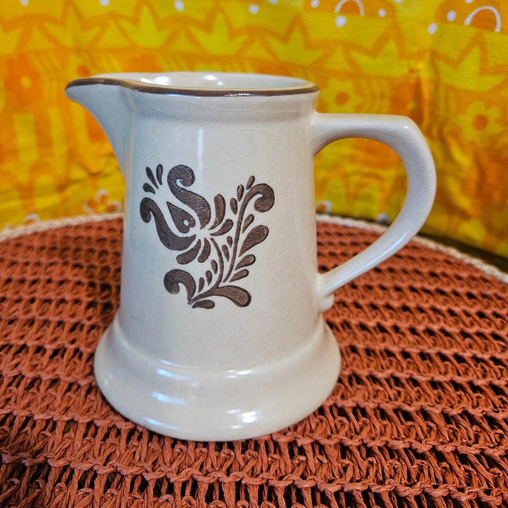Vintage Pfaltzgraff Village Creamer Pitcher 4.5" tall
